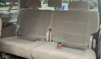 2006 Toyota Sequoia SR5 3RD Row Seating full